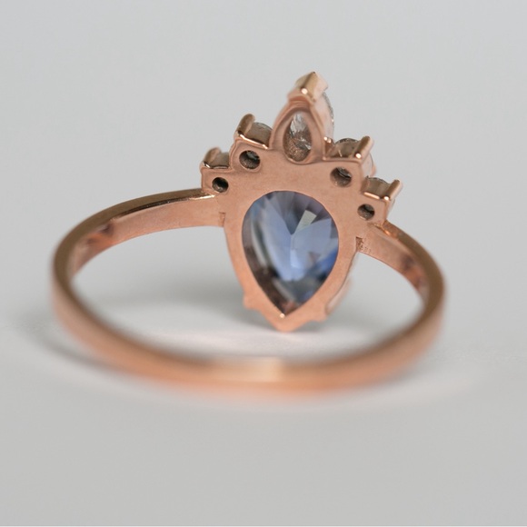 Alexis Russel Wedding Ring: Ethical/Sustainable Rose Gold, Sapphire, Diamonds - Picture 10 of 11